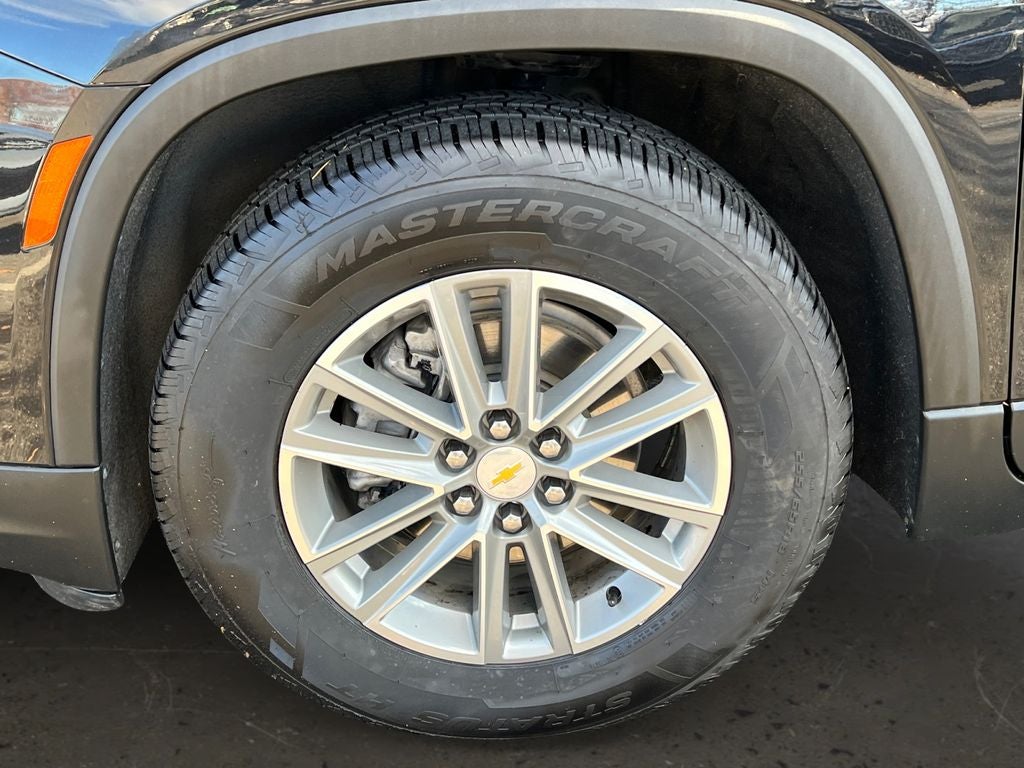 2022 Chevrolet Traverse LT Leather