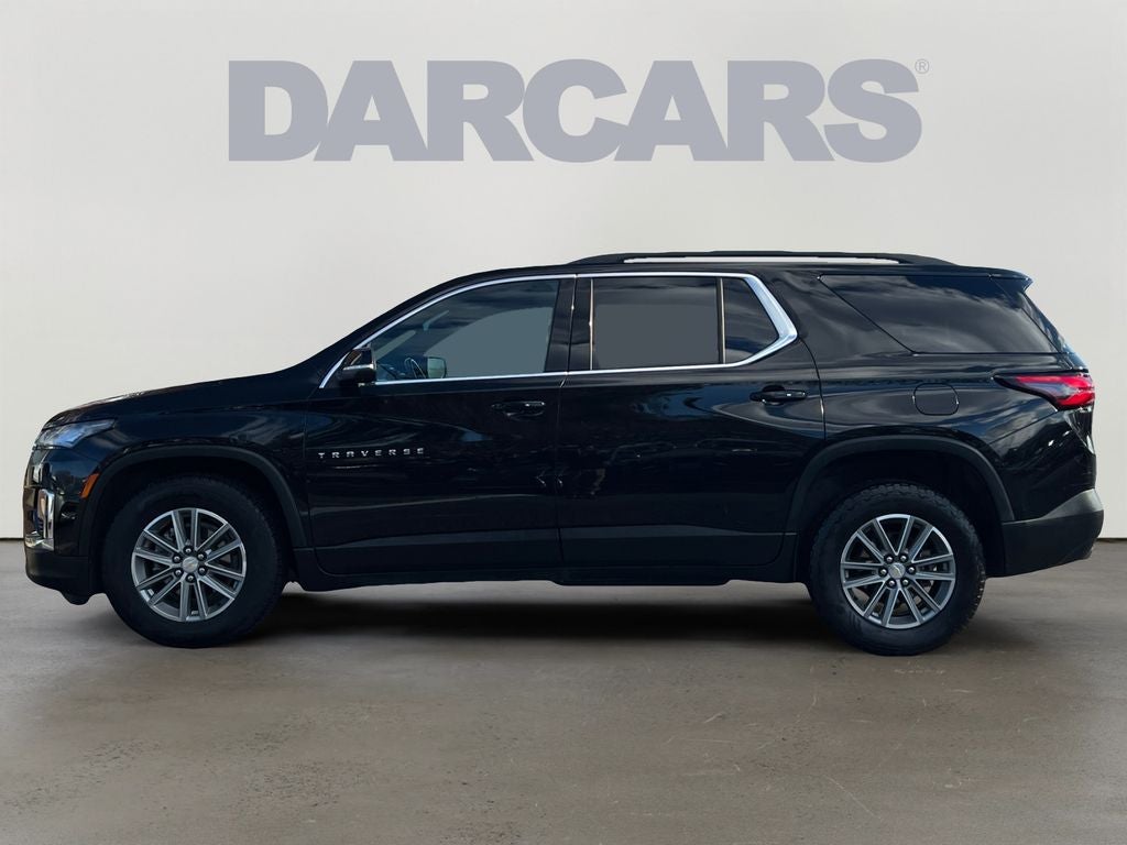 2022 Chevrolet Traverse LT Leather
