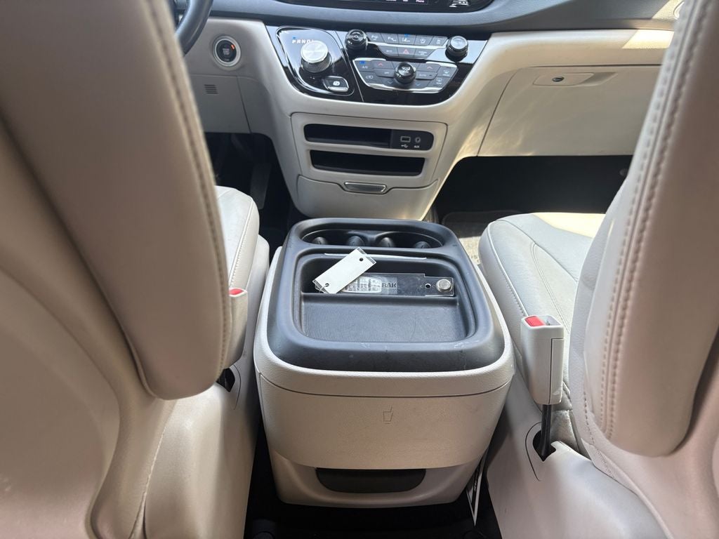 2018 Chrysler Pacifica Touring L