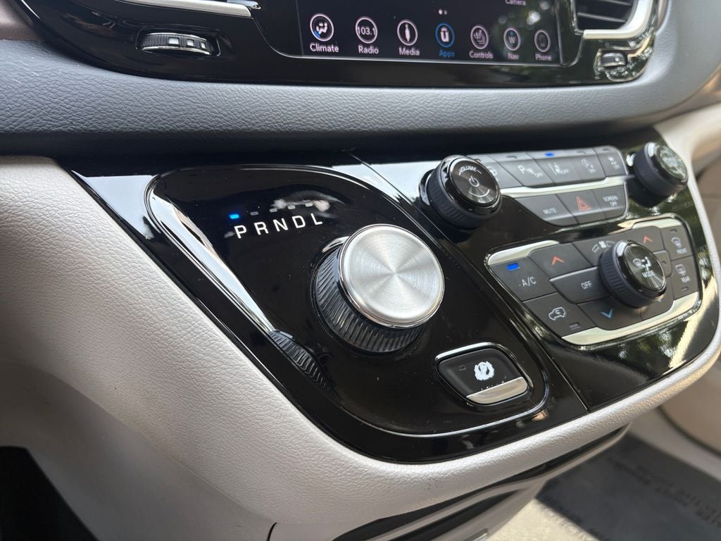 2018 Chrysler Pacifica Touring L