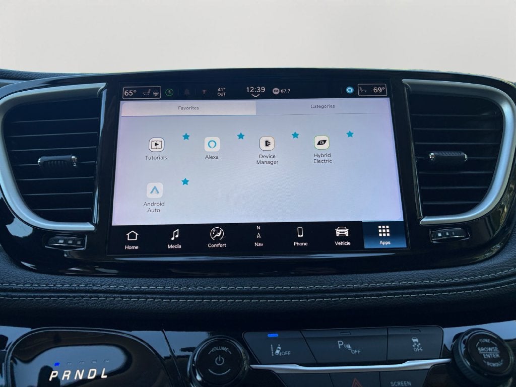 2024 Chrysler Pacifica Hybrid Select