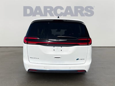 2024 Chrysler Pacifica Hybrid Select