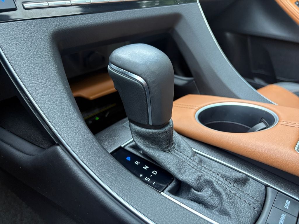 2021 Toyota Avalon Hybrid XSE