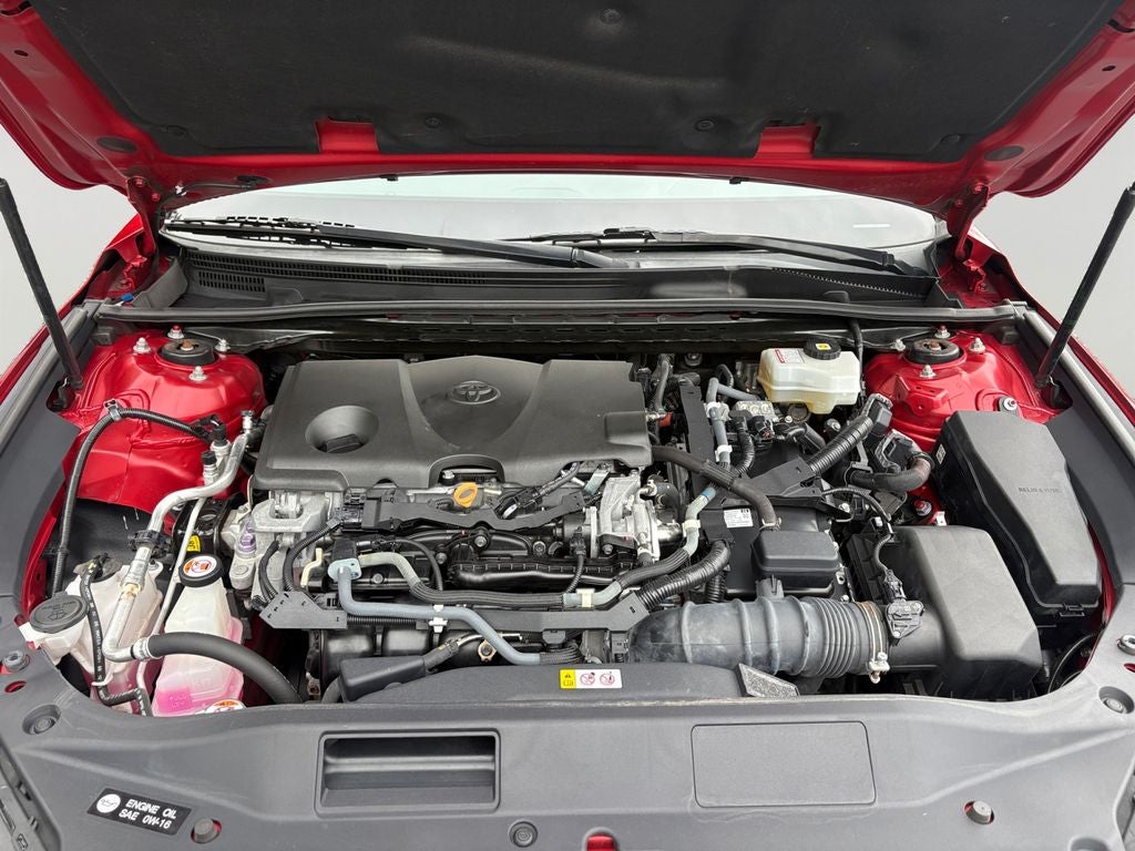 2021 Toyota Avalon Hybrid XSE