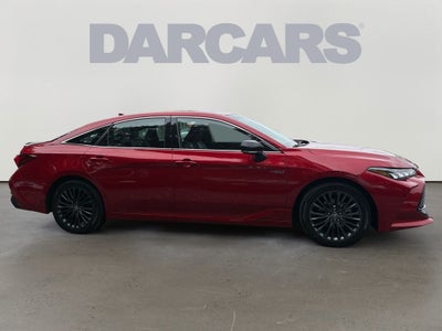 2021 Toyota Avalon Hybrid XSE
