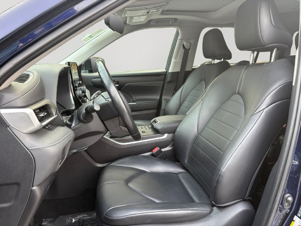 2021 Toyota Highlander Hybrid XLE
