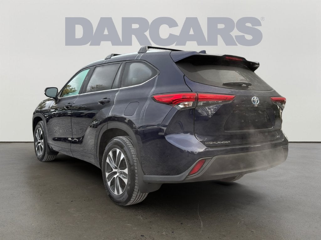 2021 Toyota Highlander Hybrid XLE