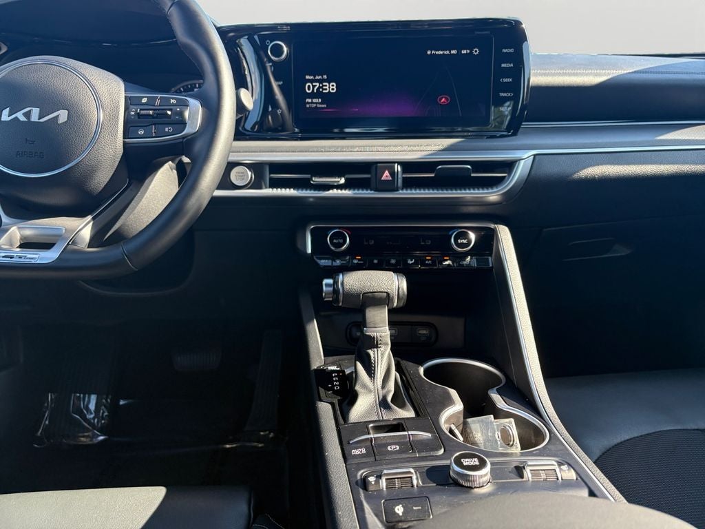 2024 Kia K5 GT-Line