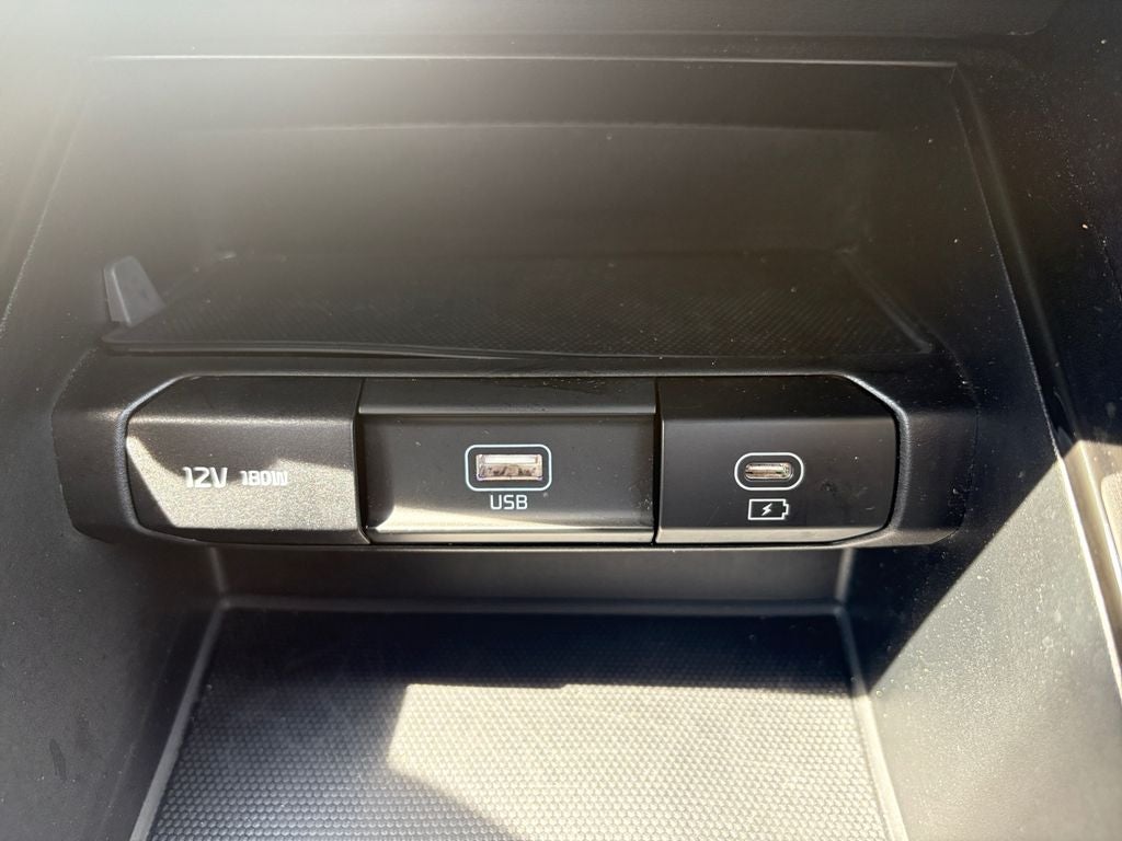 2025 Kia Telluride LX