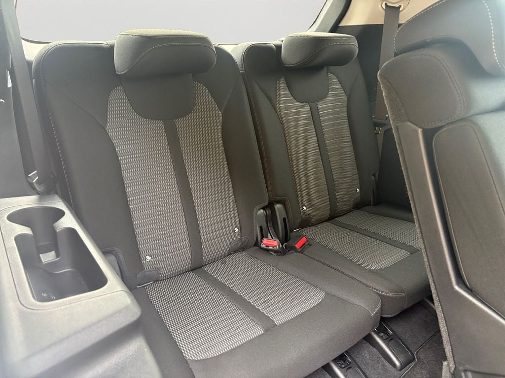 2025 Kia Sorento LX