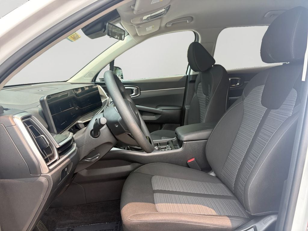 2025 Kia Sorento LX