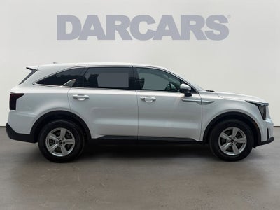 2025 Kia Sorento LX
