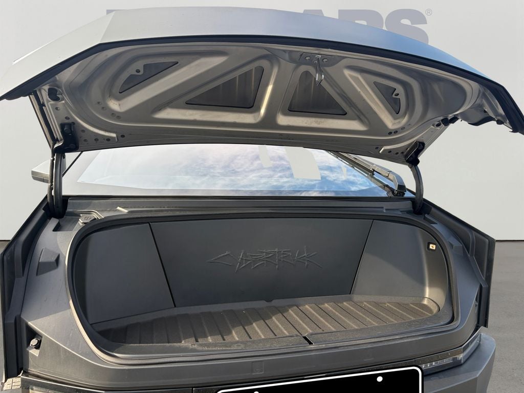 2024 Tesla Cybertruck Cyberbeast