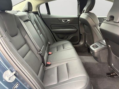 2024 Volvo S60 B5 Plus Dark Theme