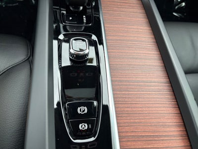 2024 Volvo S60 B5 Plus Dark Theme