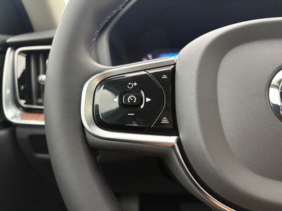 2024 Volvo S60 B5 Plus Dark Theme