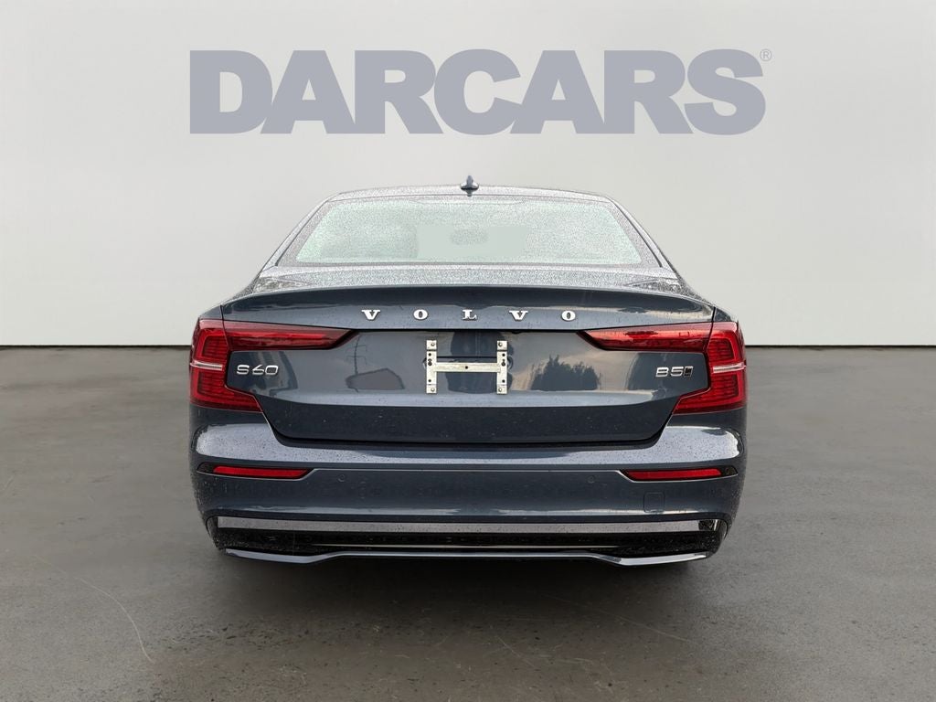 2024 Volvo S60 B5 Plus Dark Theme