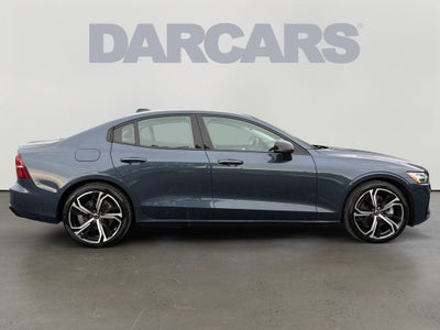 2024 Volvo S60 B5 Plus Dark Theme
