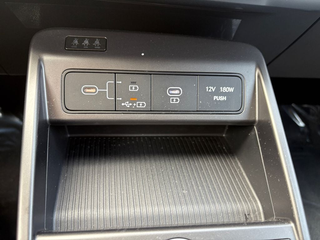 2025 Hyundai Kona Electric SEL