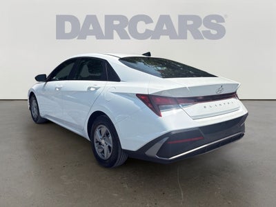 2025 Hyundai Elantra SE