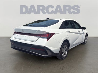 2025 Hyundai Elantra SE