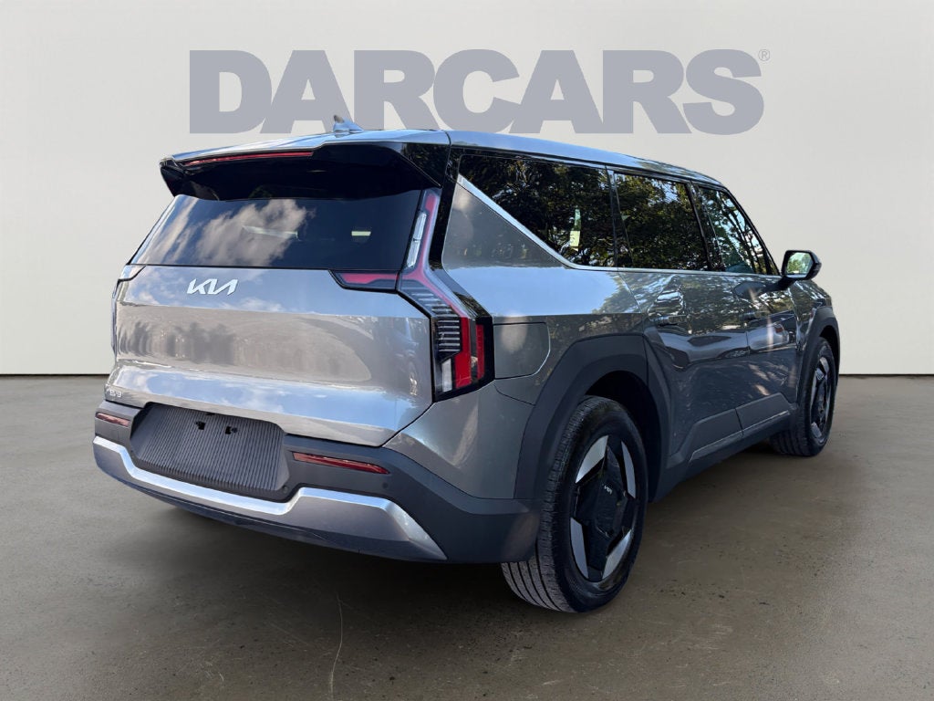 2024 Kia EV9 Light Long Range