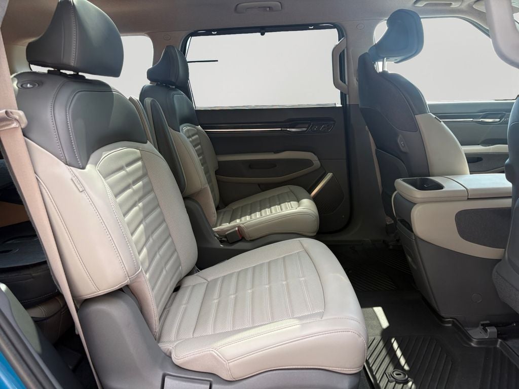 2024 Kia EV9 Land