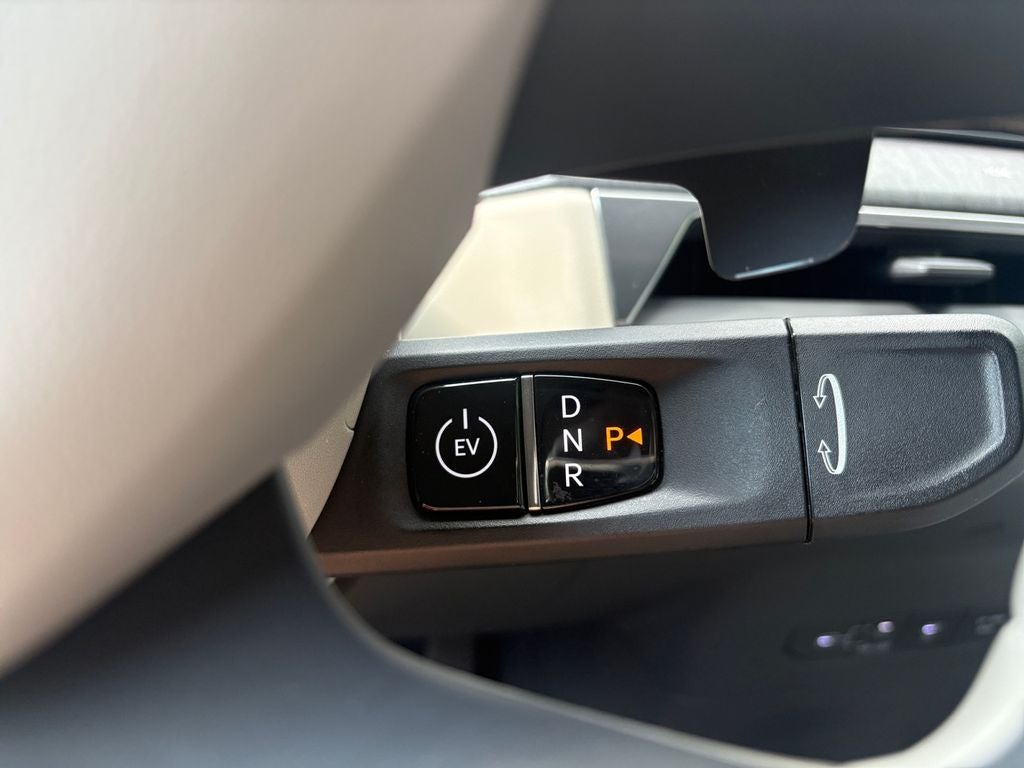 2024 Kia EV9 Land
