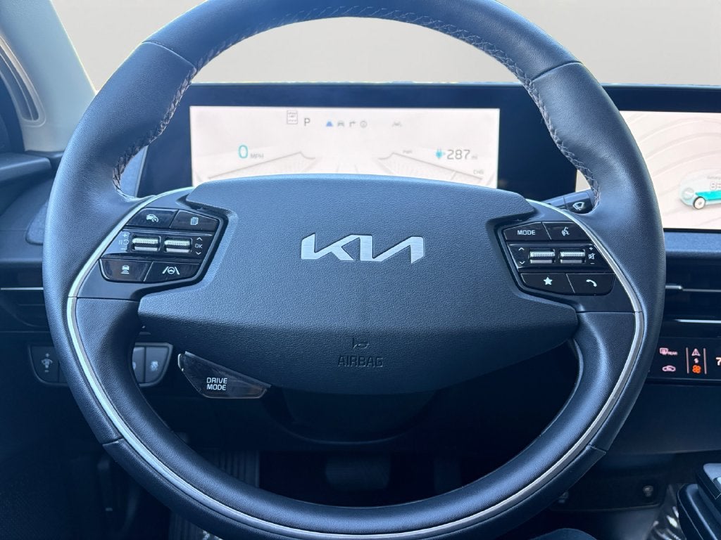 2024 Kia EV6 Light