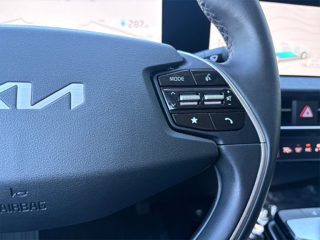 2024 Kia EV6 Light