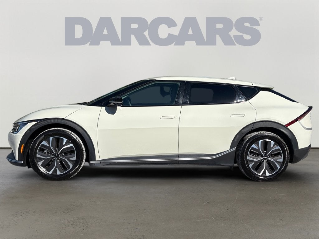 2024 Kia EV6 Light