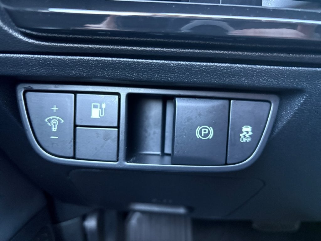 2024 Kia EV6 Light