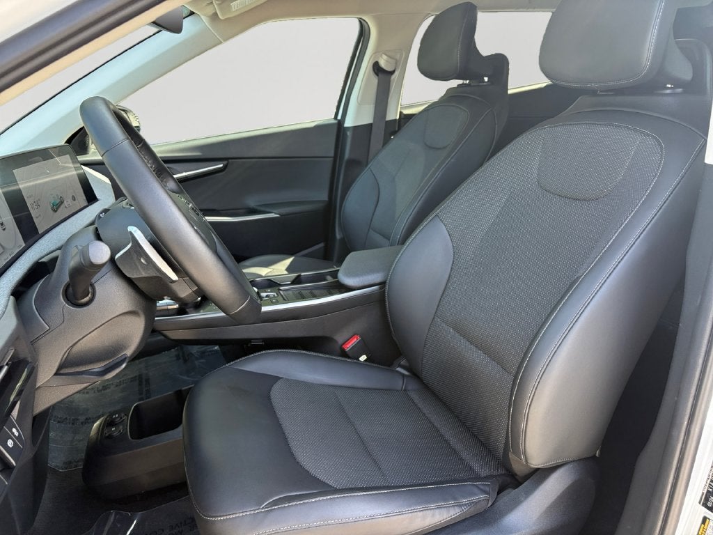 2024 Kia EV6 Light