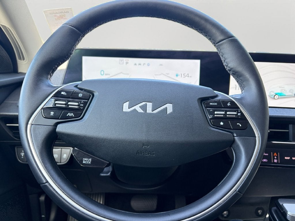 2024 Kia EV6 Light