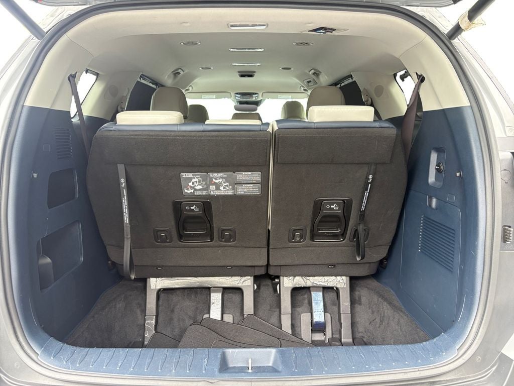 2026 Kia Carnival Hybrid EX