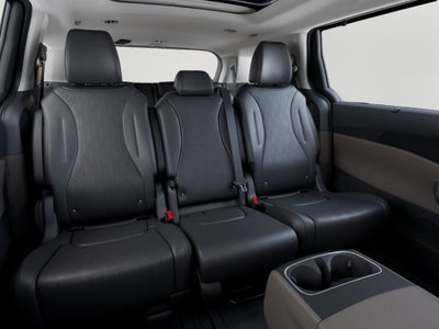 2026 Kia Carnival Base