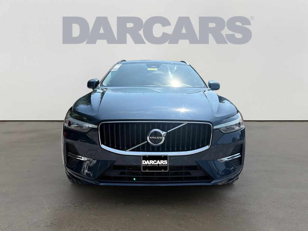2022 Volvo XC60 B5 Momentum
