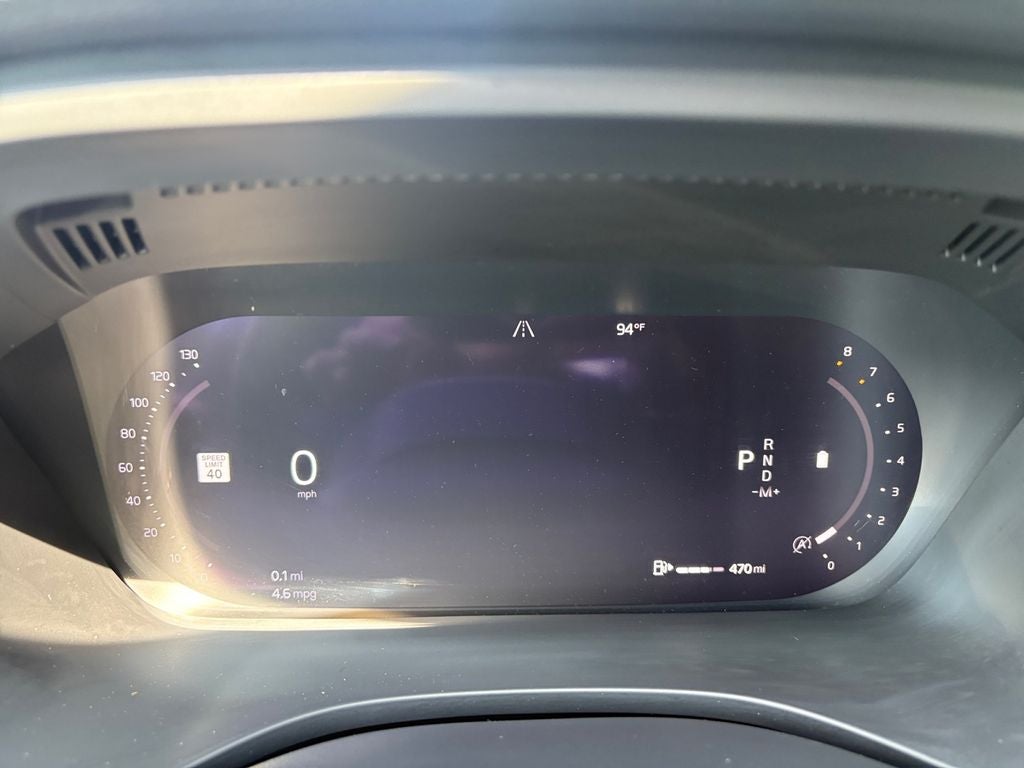2022 Volvo XC60 B5 Momentum