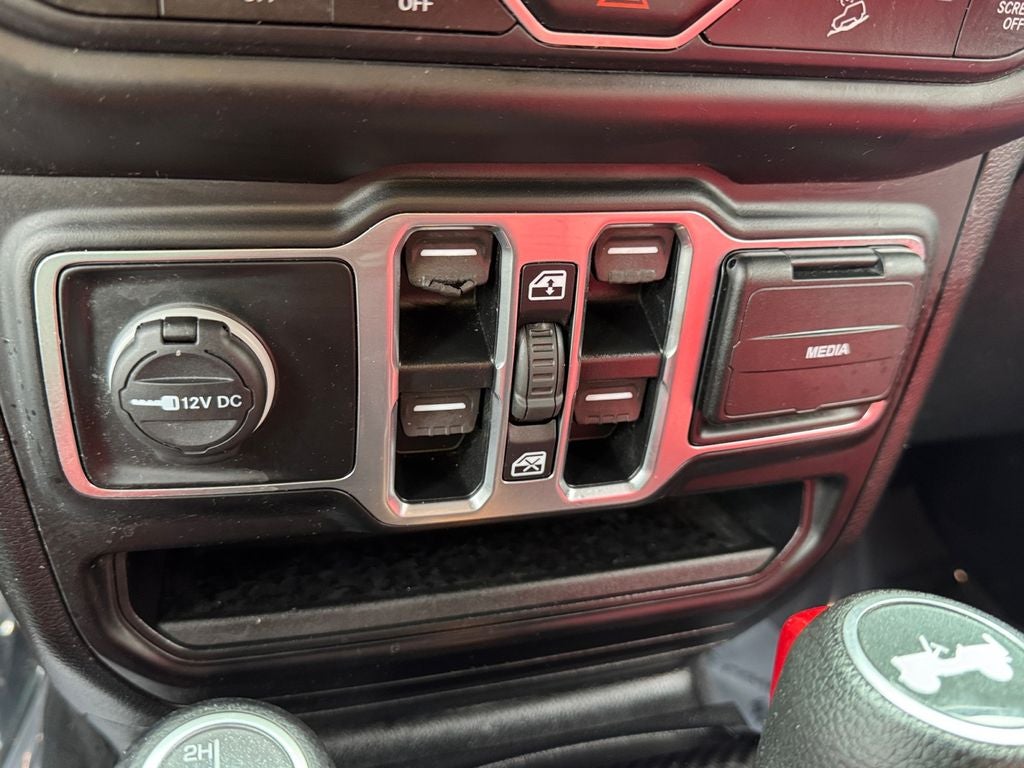 2020 Jeep Wrangler Unlimited Sahara 4X4 3.6L V6