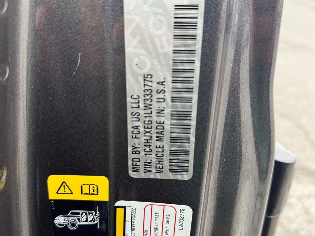 2020 Jeep Wrangler Unlimited Sahara 4X4 3.6L V6