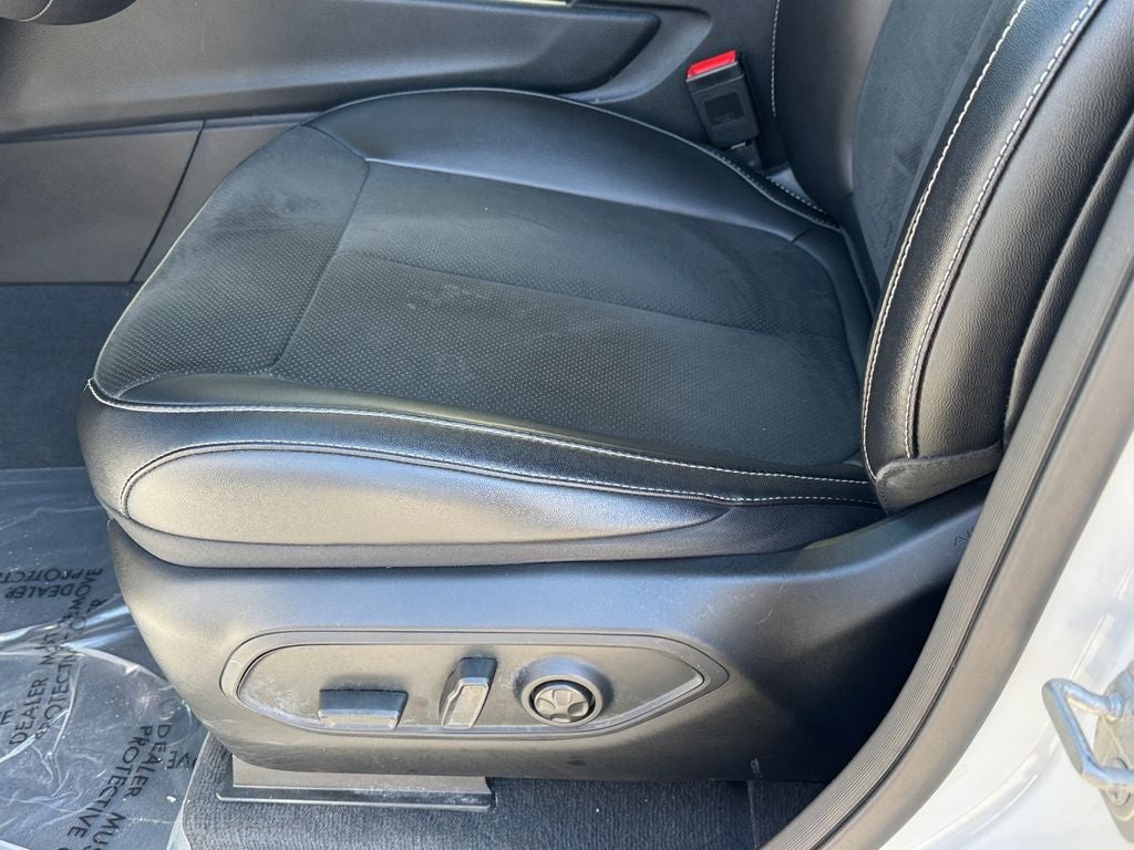 2023 Jeep Grand Cherokee Altitude X Power Sunroof