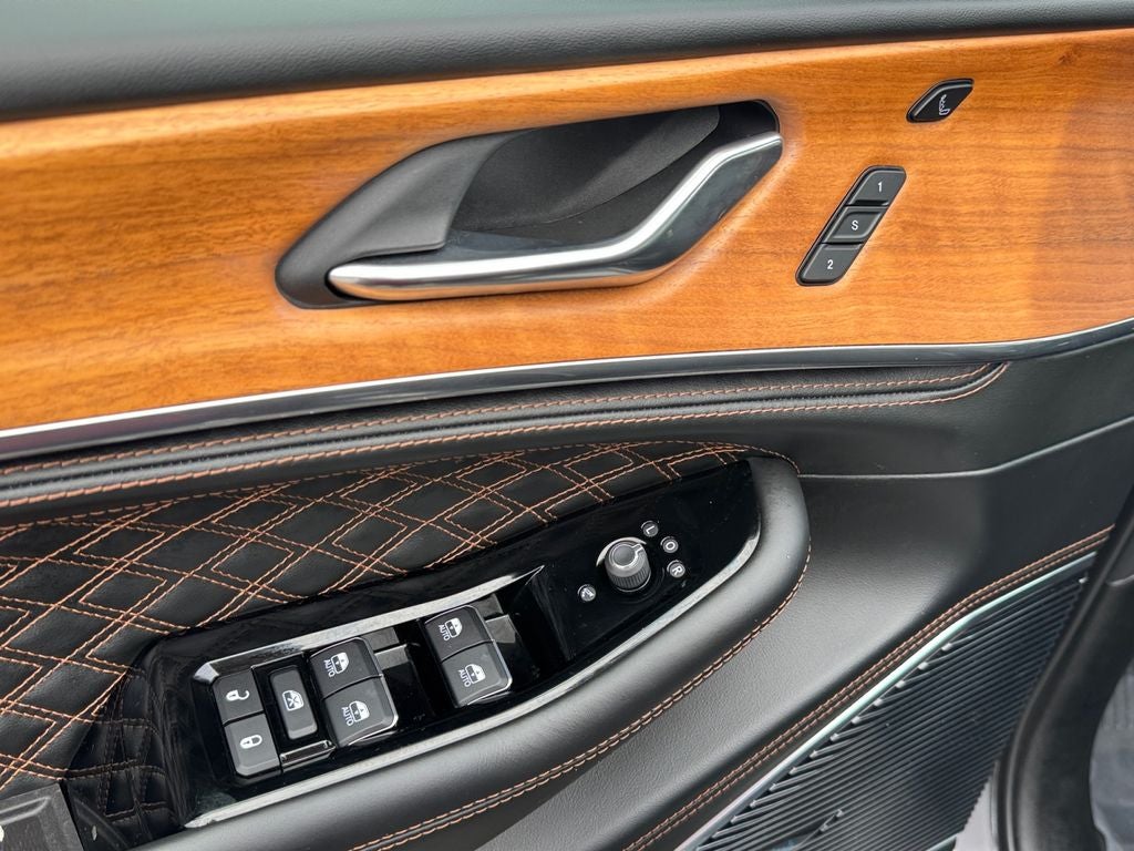 2024 Jeep Grand Cherokee Summit Reserve