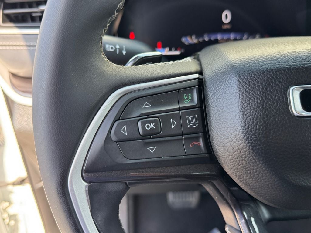 2023 Jeep Grand Cherokee L Altitude Power Sunroof