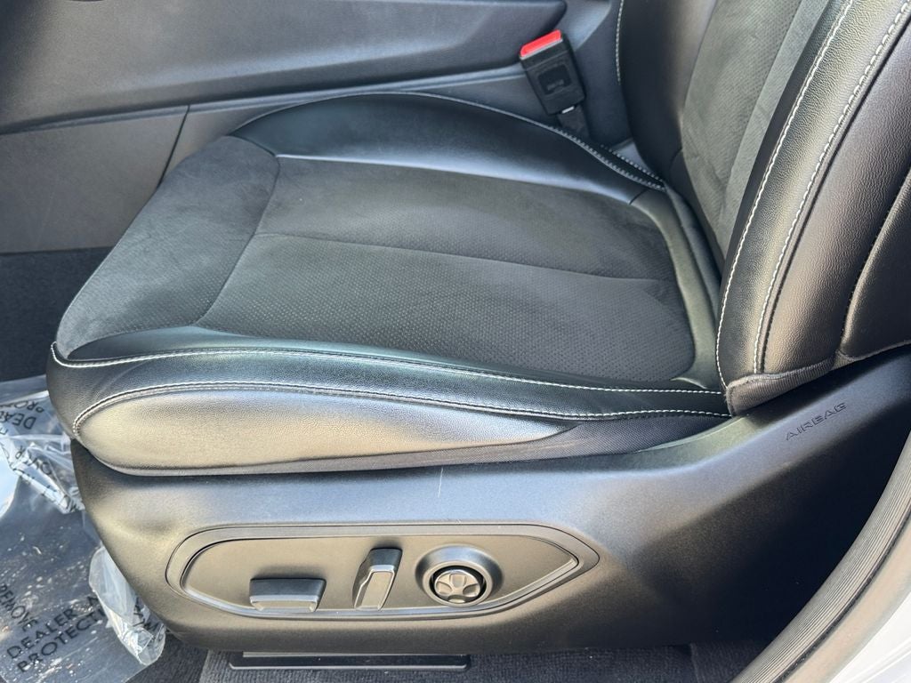 2023 Jeep Grand Cherokee L Altitude Power Sunroof