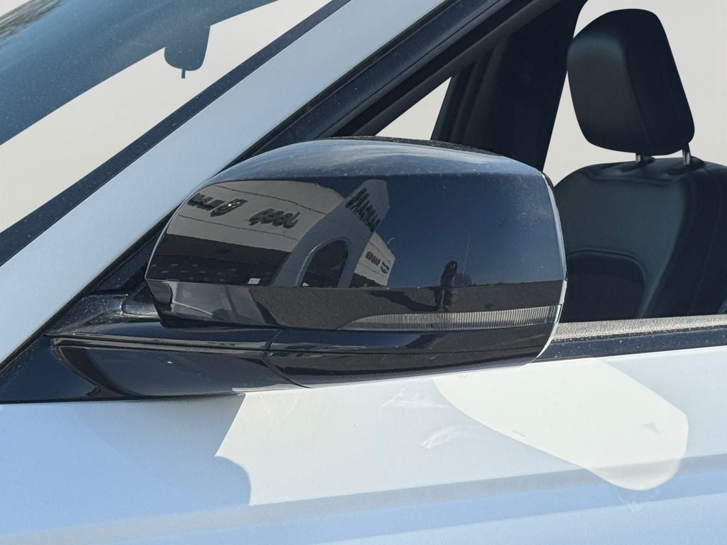 2023 Jeep Grand Cherokee L Altitude Power Sunroof
