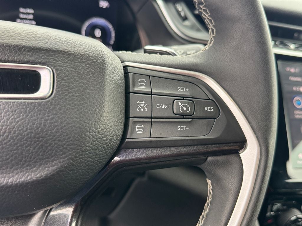 2023 Jeep Grand Cherokee L Altitude Power Sunroof