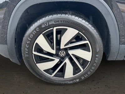2024 Volkswagen Atlas 2.0T SE w/Technology 4Motion