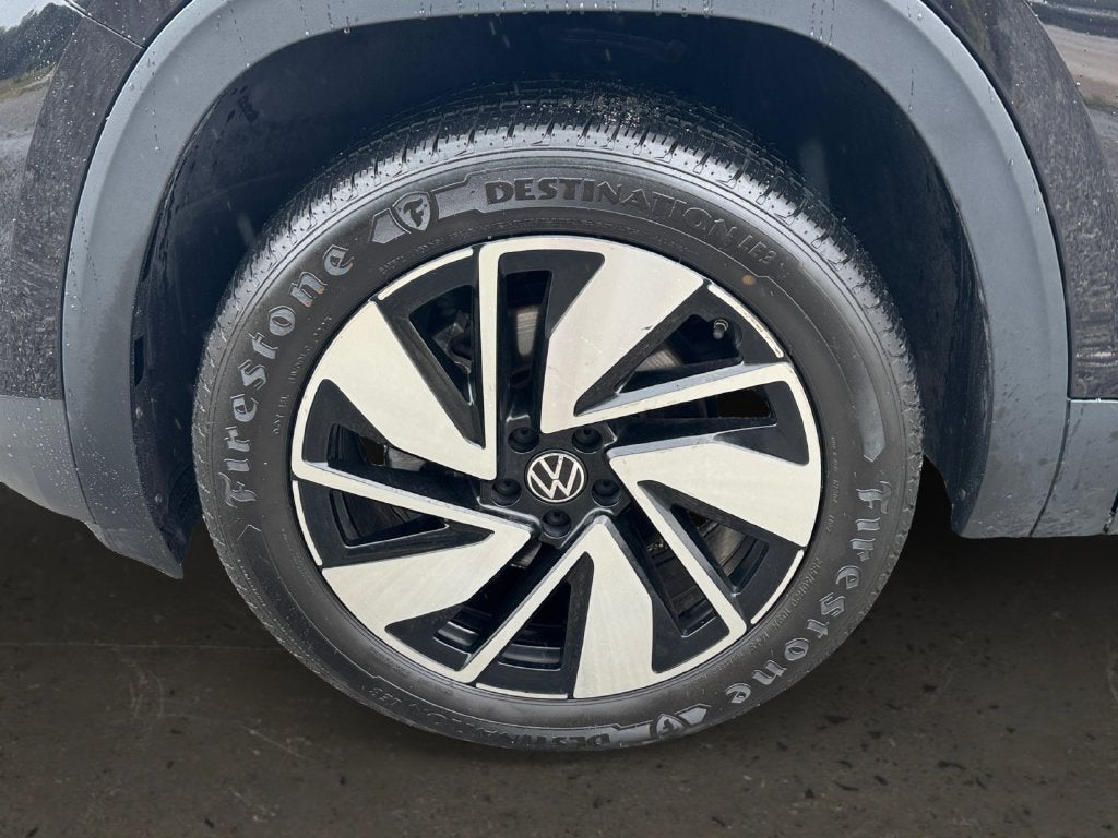 2024 Volkswagen Atlas 2.0T SE w/Technology 4Motion