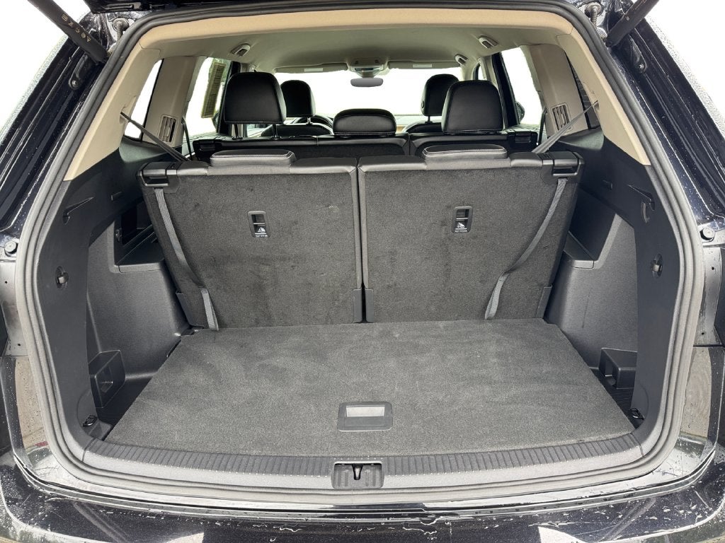 2024 Volkswagen Atlas 2.0T SE w/Technology 4Motion