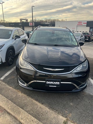 2017 Chrysler Pacifica Touring L Plus